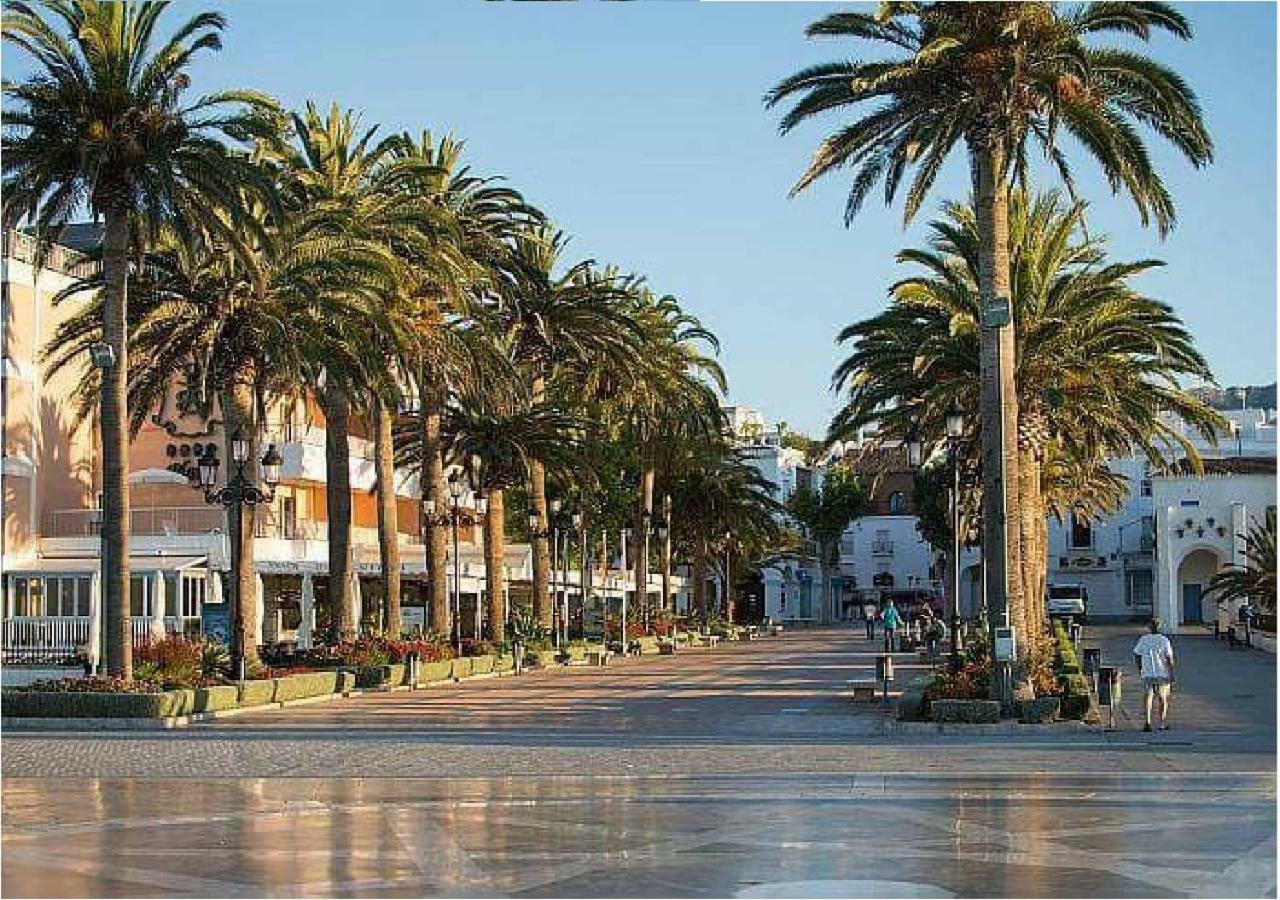 Apartamento Steffi - Centro De Nerja Luaran gambar