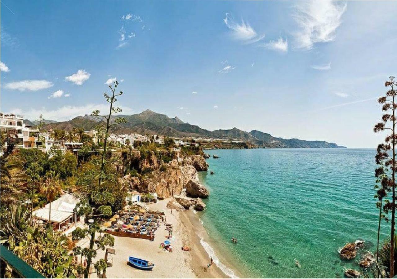 Apartamento Steffi - Centro De Nerja Luaran gambar