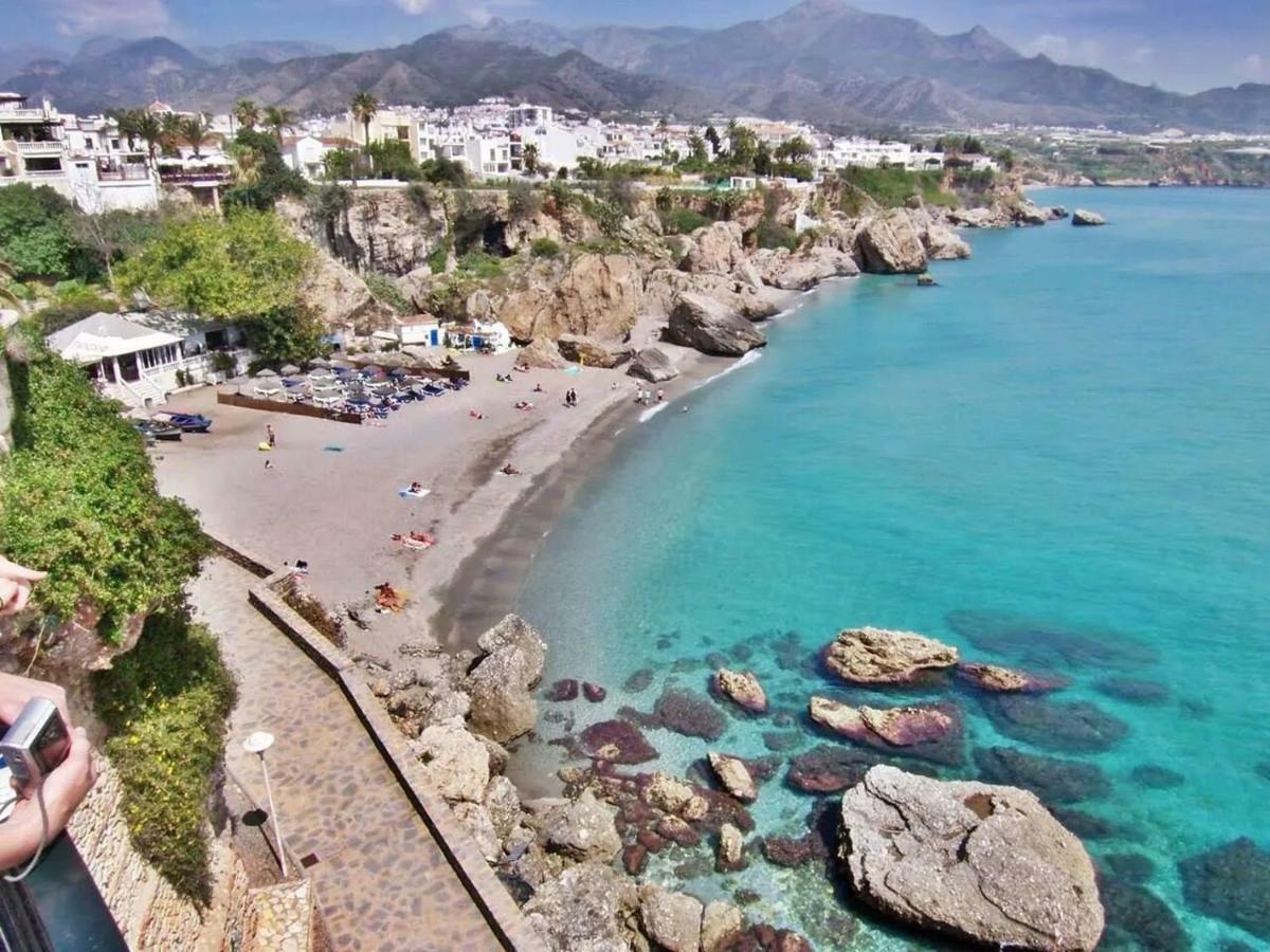 Apartamento Steffi - Centro De Nerja Luaran gambar